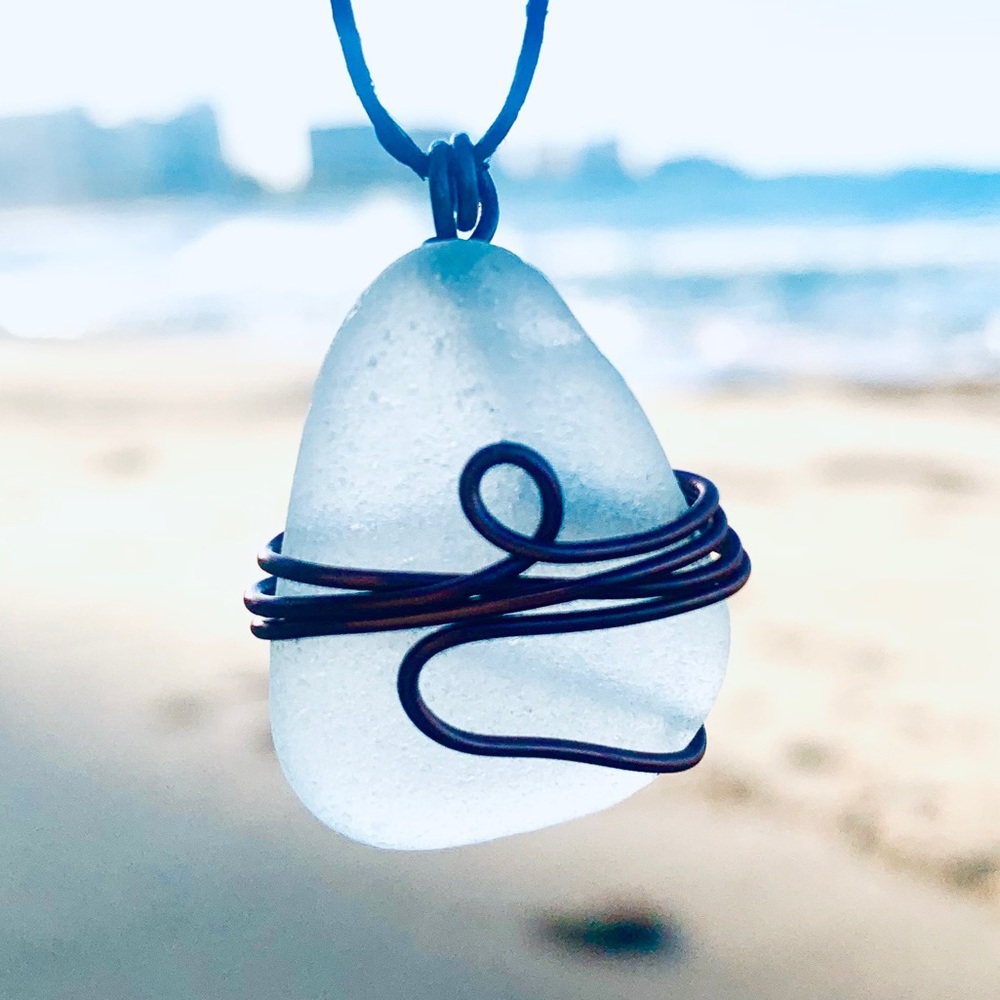 Submerged Seaglass Necklace - Picture 5 of 8